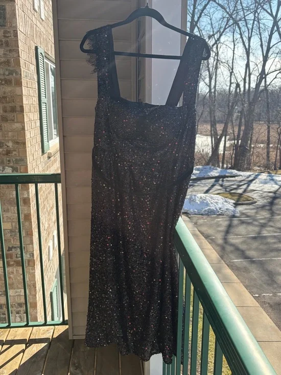 🆕Juliet Roses Black Sequin Midi Dress Size 16 Sparkly Party Lace Glam Dress NWT - Picture 3 of 17